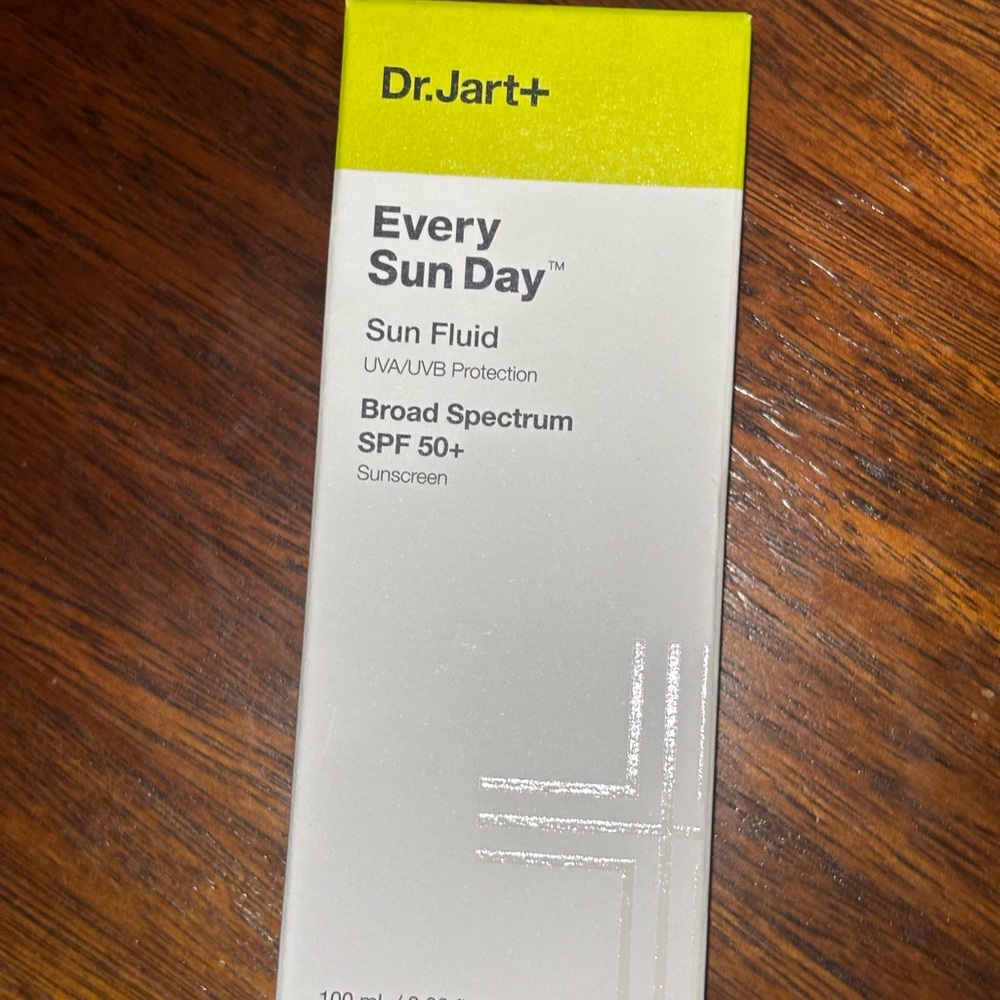 Dr. Jart+ Every Sun Day Sun fluid